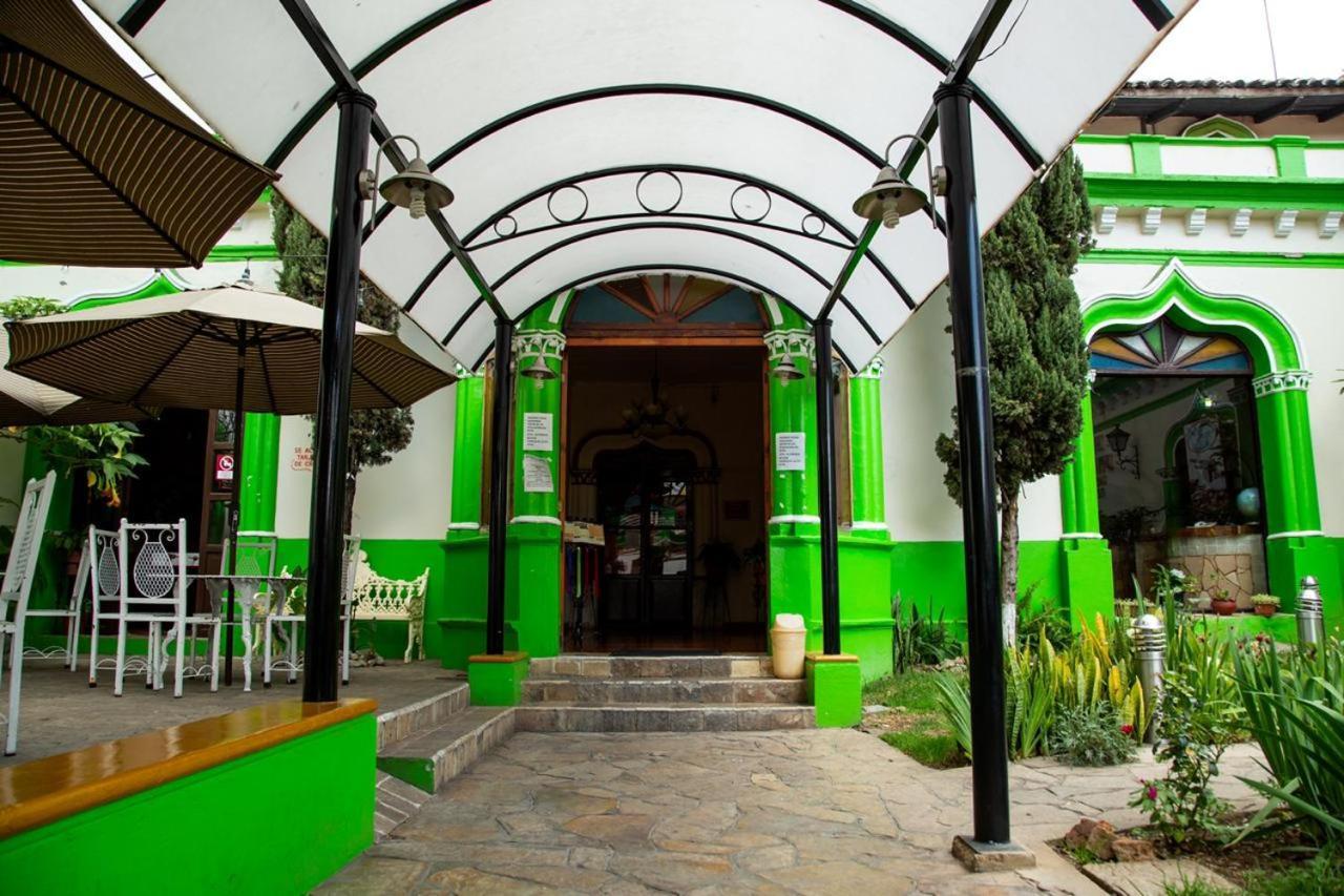 Hotel D'Monica Сан-Крістобаль-де-лас-Касас Екстер'єр фото