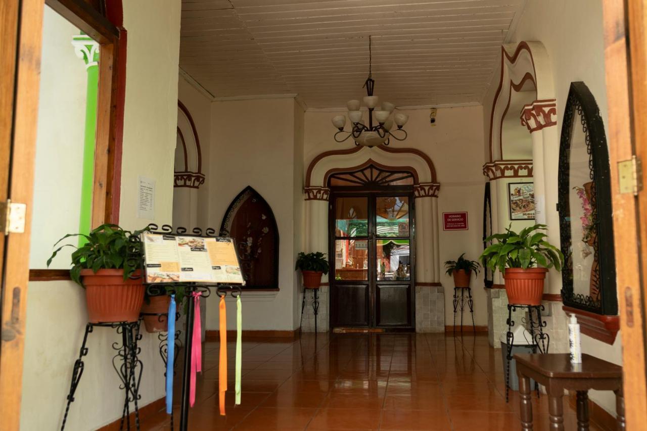 Hotel D'Monica Сан-Крістобаль-де-лас-Касас Екстер'єр фото