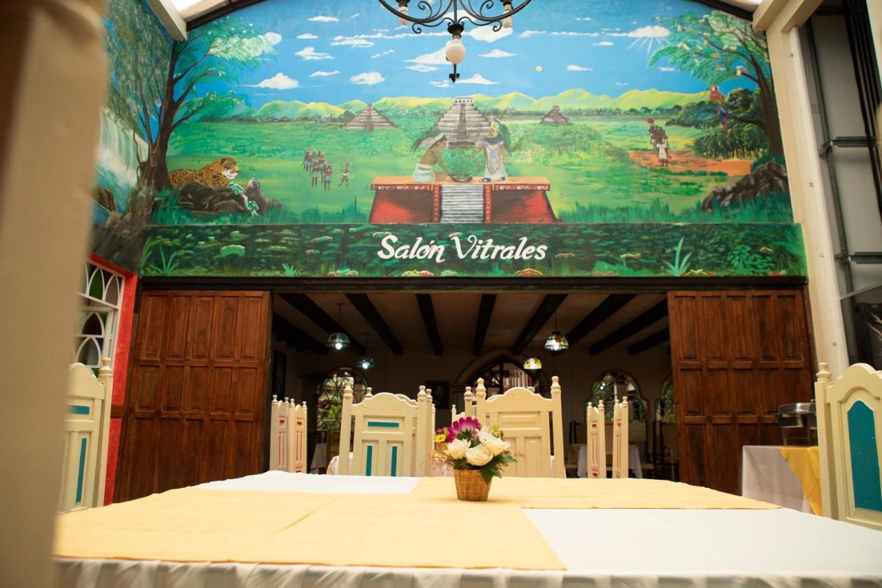 Hotel D'Monica Сан-Крістобаль-де-лас-Касас Екстер'єр фото
